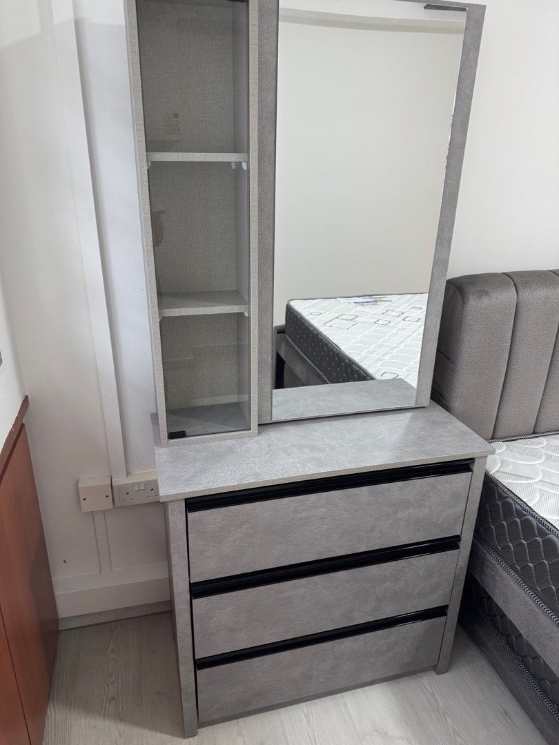 Dressing table (Category: Tables & Sets) located in Singapore. Submitted by candy256 (Listing ID 1365788947, Image 2). Description: This is a brand new dressing table. As the the bedroom unable to fit with the dressing table so decided to sell Measurement: H:67.2’ W:31’ D15’ .
