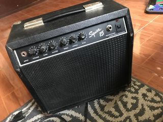 FENDER squier 15