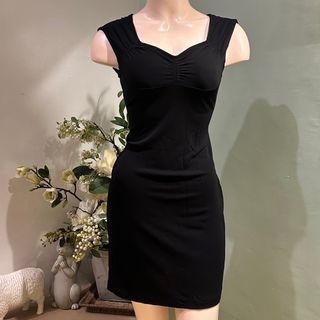 Giordano Elegant Sexy Little Black Dress