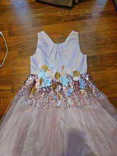 (Category: ) located in . Submitted by melbee81 (Listing ID 1365720820, Image 1). Description: .