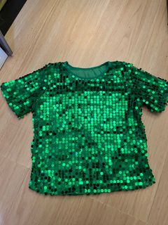 (Category: ) located in . Submitted by declutterbystrawberry (Listing ID 1365726335, Image 1). Description: .