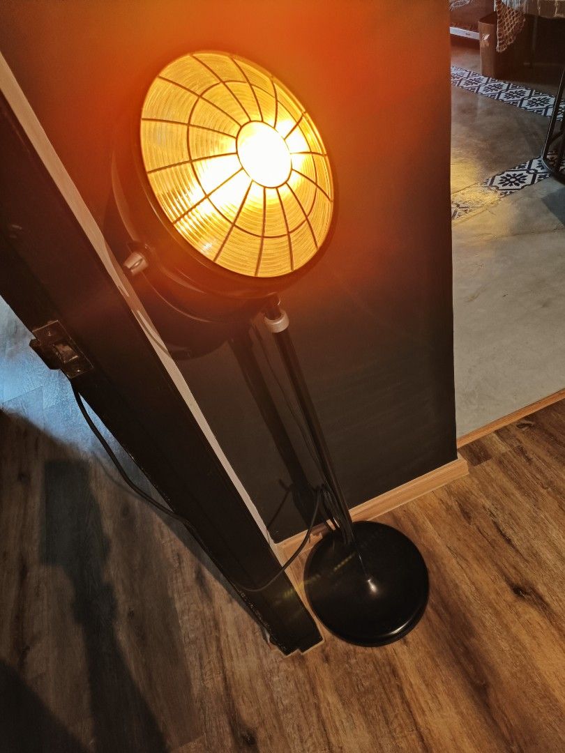 IKEA Svartnora Black Steel Floor Lamp (Adjustable Height