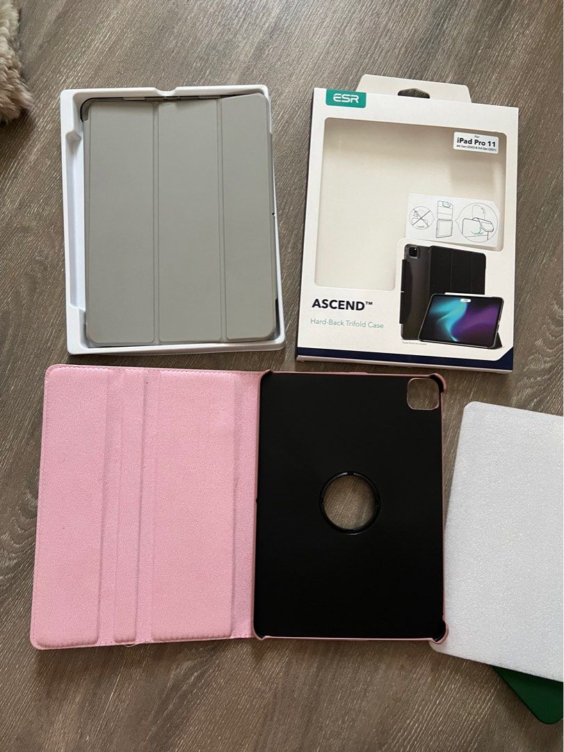 iPad 11 pro case (Category: Cases & Sleeves) located in Cavite. Submitted by wearables_c (Listing ID 1365785788, Image 2). Description: TAKE 2 FOR 500 ESR Hard back trifold case Pink Ipad 11 pro case .