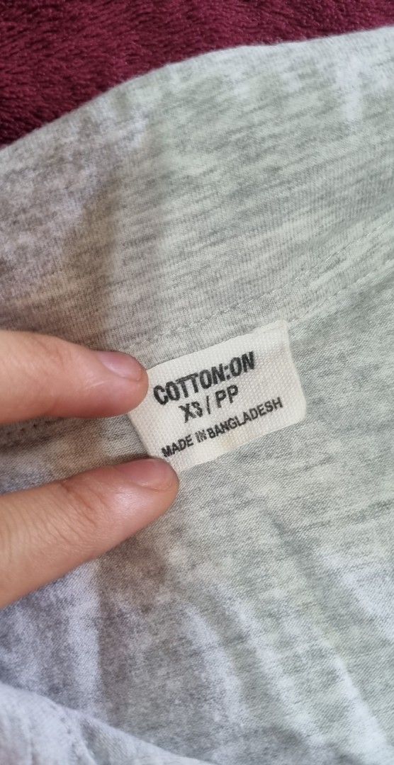 LIGHT GREY COTTON ON POLO SHIRT (Category: Blouses) located in Manila. Submitted by ellestyle (Listing ID 1365679659, Image 2). Description: GCash MOP J&T/Lalamove MOD.