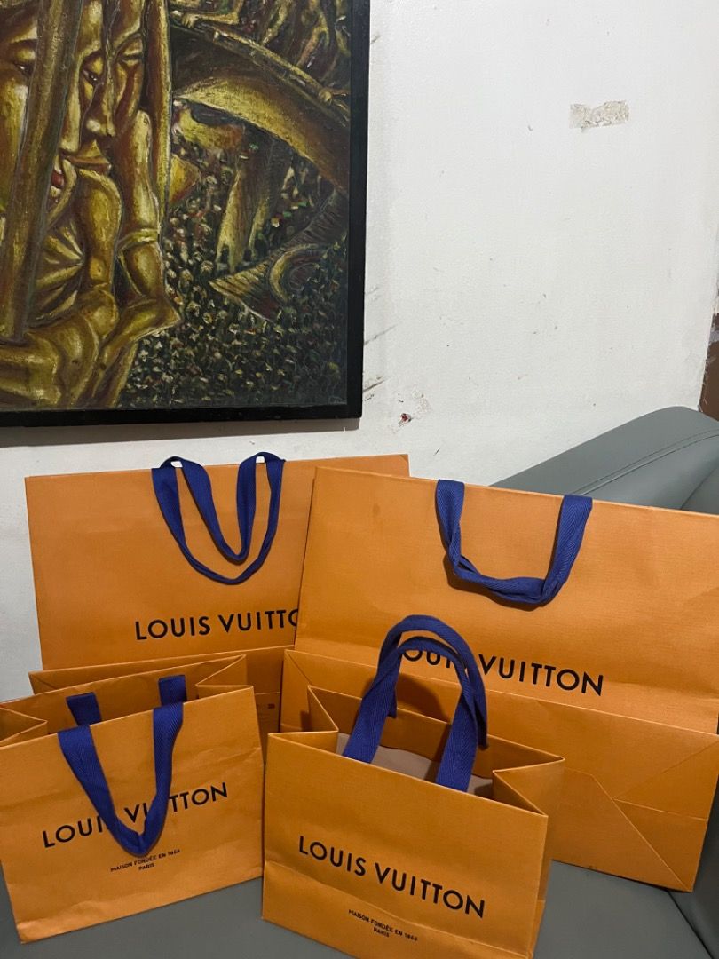 LV Bundle Paper bags take all (Category: Luxury Bags & Wallets) located in Manila. Submitted by dmaker_closet (Listing ID 1365823078, Image 1). Description: .