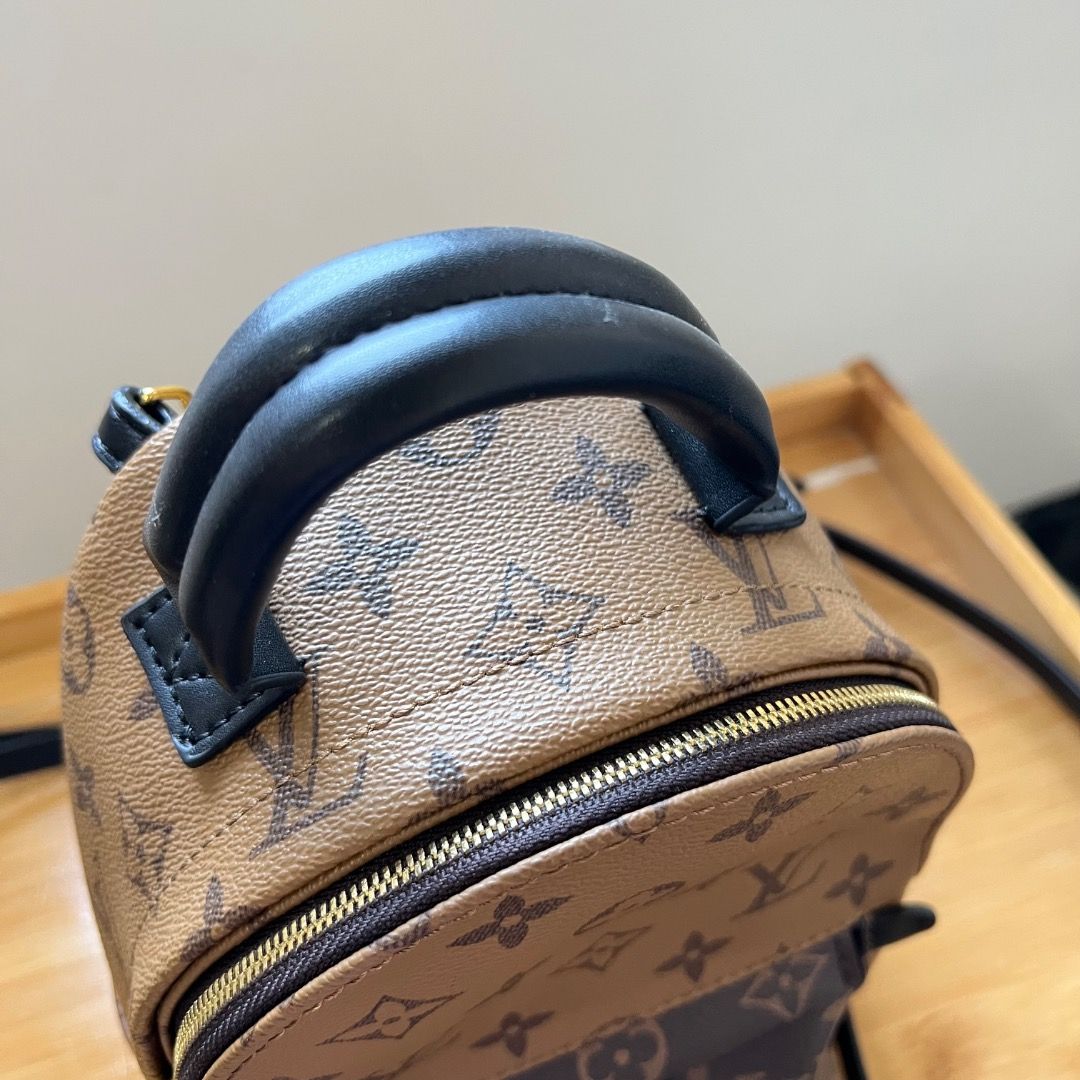 LV Mini Palm Springs Backpack (Category: Luxury Bags & Wallets) located in Antipolo. Submitted by mjlenihcpreloved (Listing ID 1325870889, Image 2). Description: .