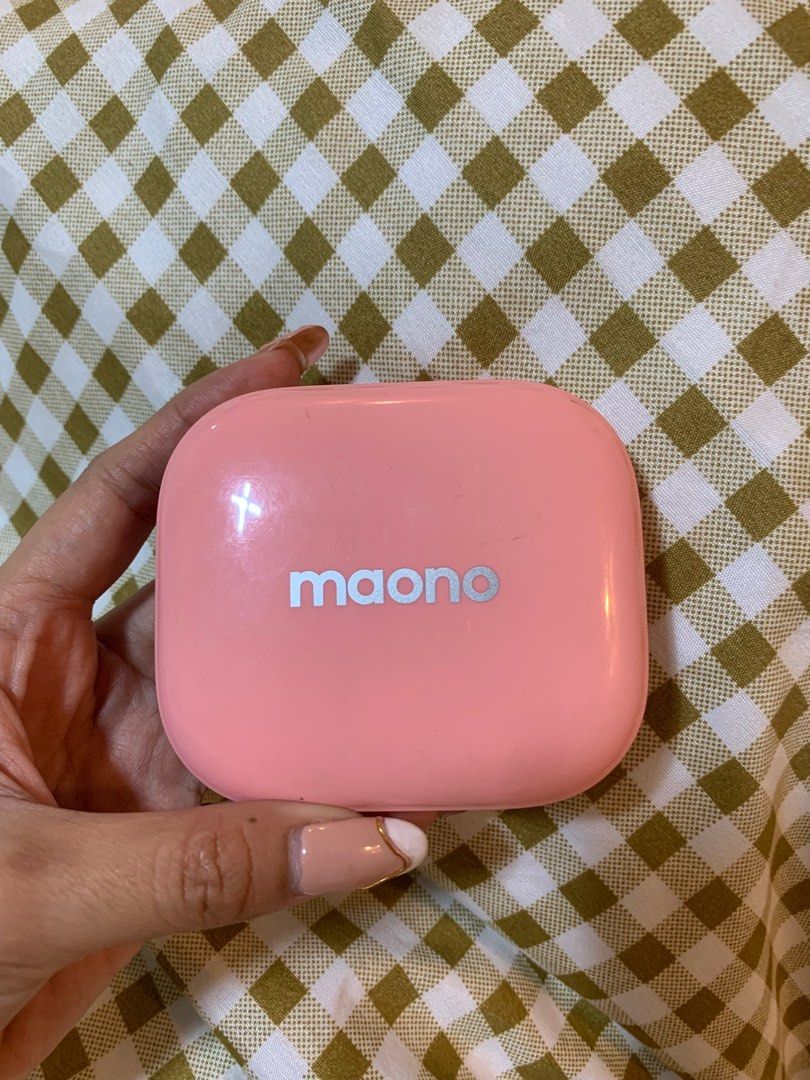 Maono mic (Category: Microphones) located in Manila. Submitted by missey23 (Listing ID 1365768272, Image 2). Description: goods na goods ang mic Rfs i have new one.