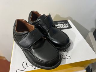 Mickey Mouse leather shoes