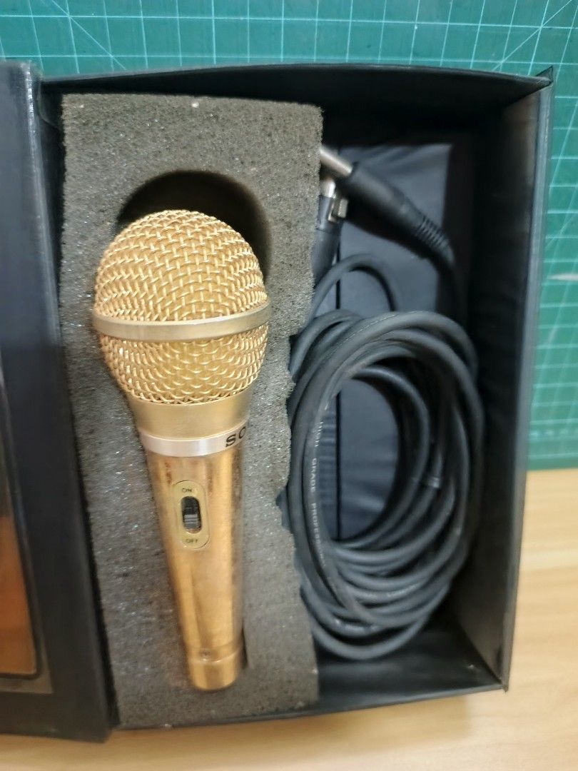SONY Uni-directional Dynamic Microphone - Model UDM-1032 (Category: Microphones) located in Mangaldan. Submitted by berto_yard_sale_ph (Listing ID 1365787714, Image 3). Description: SONY Uni-directional Dynamic Microphone - Model UDM-1032 -UNUSED and UNTESTED AS IS ( na-stuck lang sa bahay) issue as shown sa picture ‼️NOT GUARANTEED KUNG WORKING PA ITO, BUYER NA PO ANG BAHALA. -considered as vintage, most likely around late 1980's to 1990's 📍 Ma