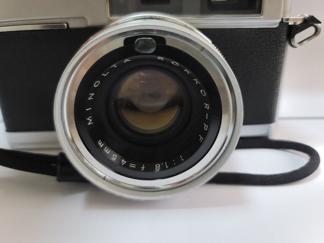 Minolta HI-MATIC 7 film camera (Category: Cameras) located in Manila. Submitted by uys958 (Listing ID 1365718837, Image 2). Description: Not tested, just as an accessory or decoration..