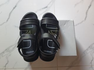 (Kategori: ) berada di . Dikirim oleh warmjuly (ID iklan 1365653763, Gambar 1). Deskripsi: .