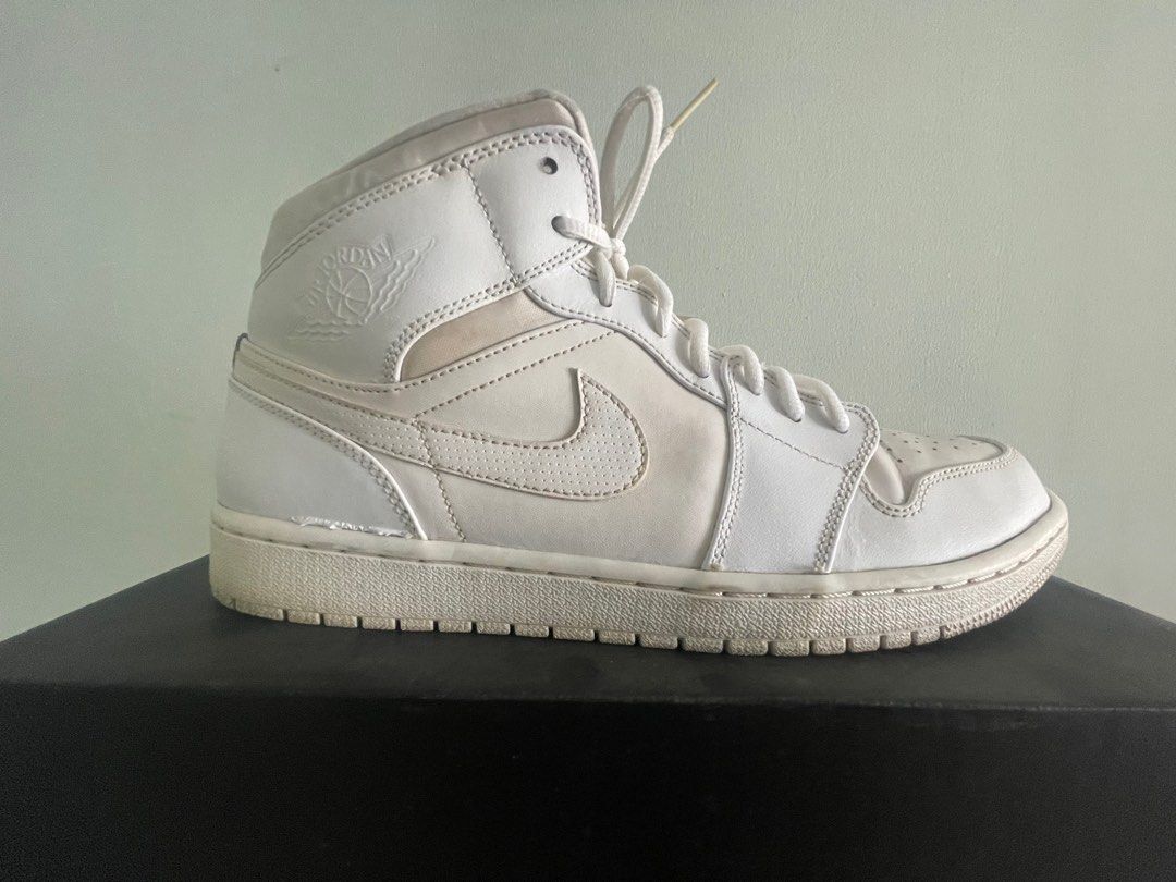 NIKE AIR JORDAN MID ALL WHITE