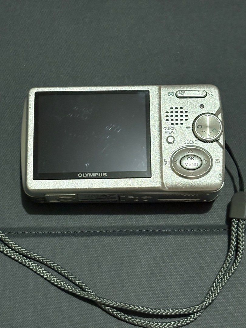 Olympus Stylus 500 Digital Camera (Category: Cameras) located in Manila. Submitted by 21preloveds (Listing ID 1365756066, Image 3). Description: Olympus Stylus 500 5 megapixels | 2.5″ screen | 35 – 105 mm (3×) *Full specifications on photos above - charger included - no memory card - fixed price but can do free shipping thru jnt's promo.