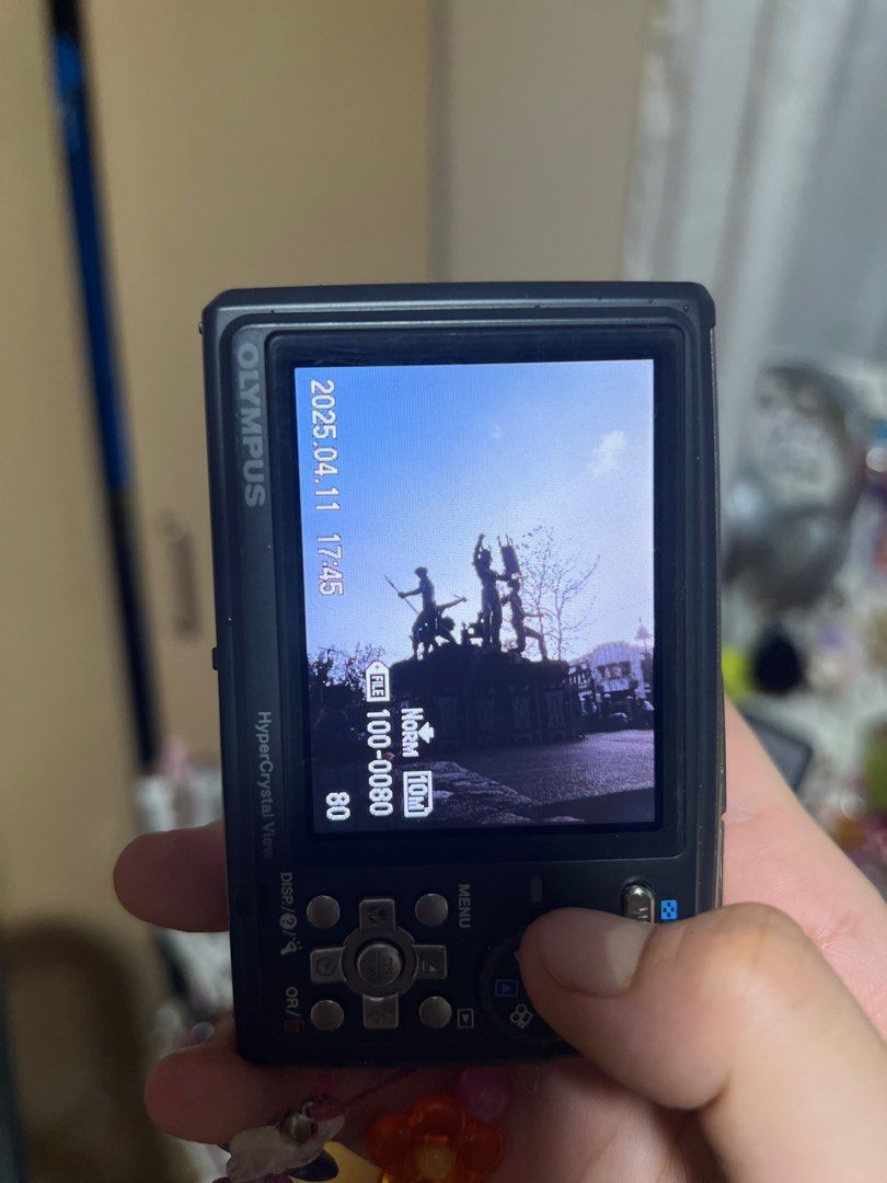 Olympus Tough 6000 Digicam (Category: Cameras) located in Quezon City. Submitted by kirsten.ramos (Listing ID 1365772169, Image 3). Description: Please manage your expectations as this is a used item. MOD: Grab/Lalamove MOP: GCash.