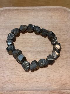 (Category: ) located in . Submitted by crystalparadize (Listing ID 1365799883, Image 1). Description: .