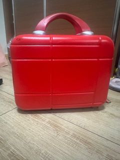 RED 14 inch luggage bag