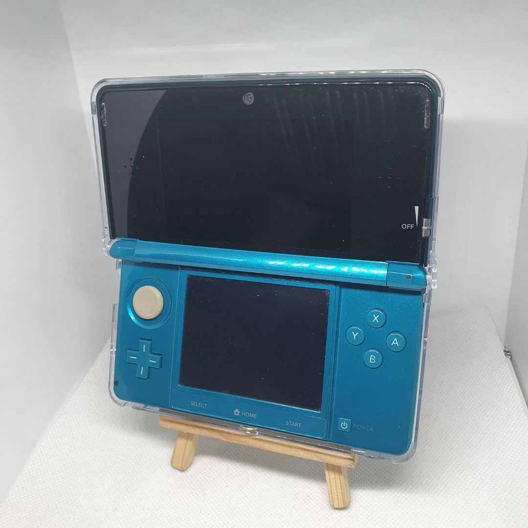 Selling Turquoise Nintendo 3ds (Category: Nintendo) located in Quezon City. Submitted by itemsforadoption (Listing ID 1365743994, Image 3). Description: Rfs: Its 2025! Happy New Year! Hoping you have a good year ahead of you! If you have questions feel free to send a message. Though I'll most likely be able to reply from 10am to 8pm. Please be patient and understanding. Decluttering games and items that I've picked up or for friends and family. P