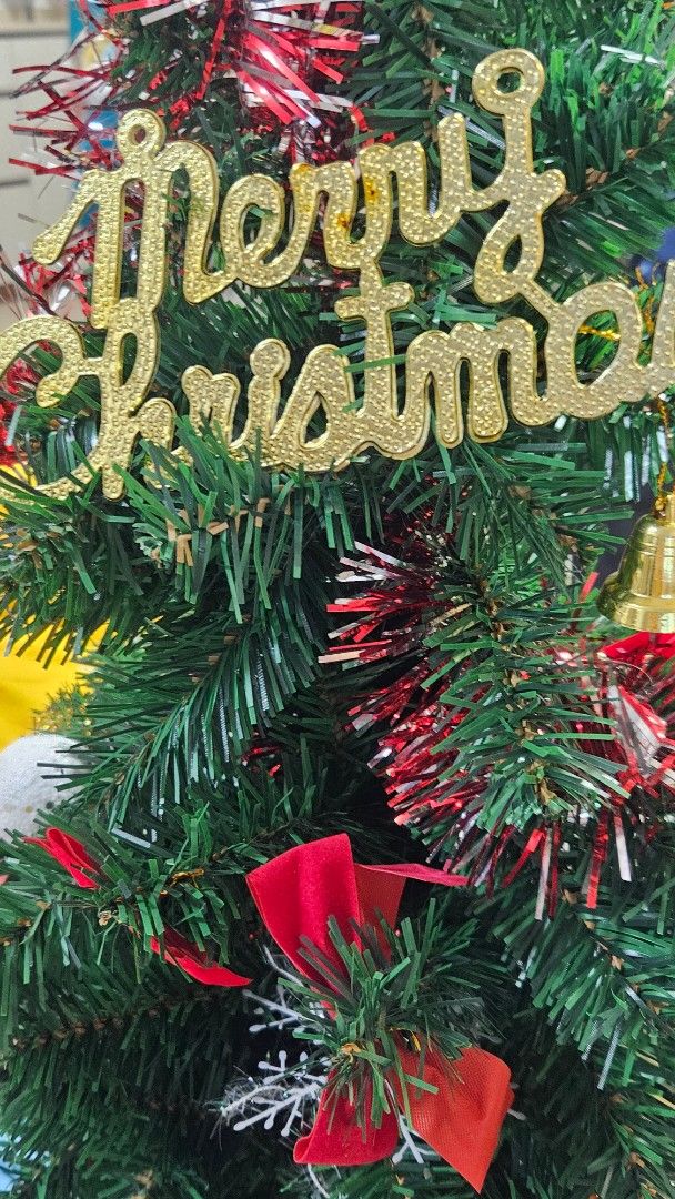 Small Xmas Tree with Ornaments