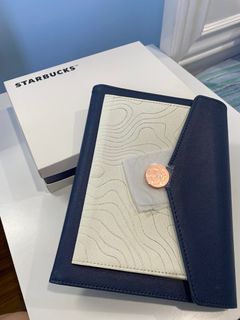 Starbucks 2025 Planner - POUCH & BOX
