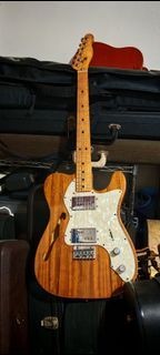 Tiesco thinline electric guitar