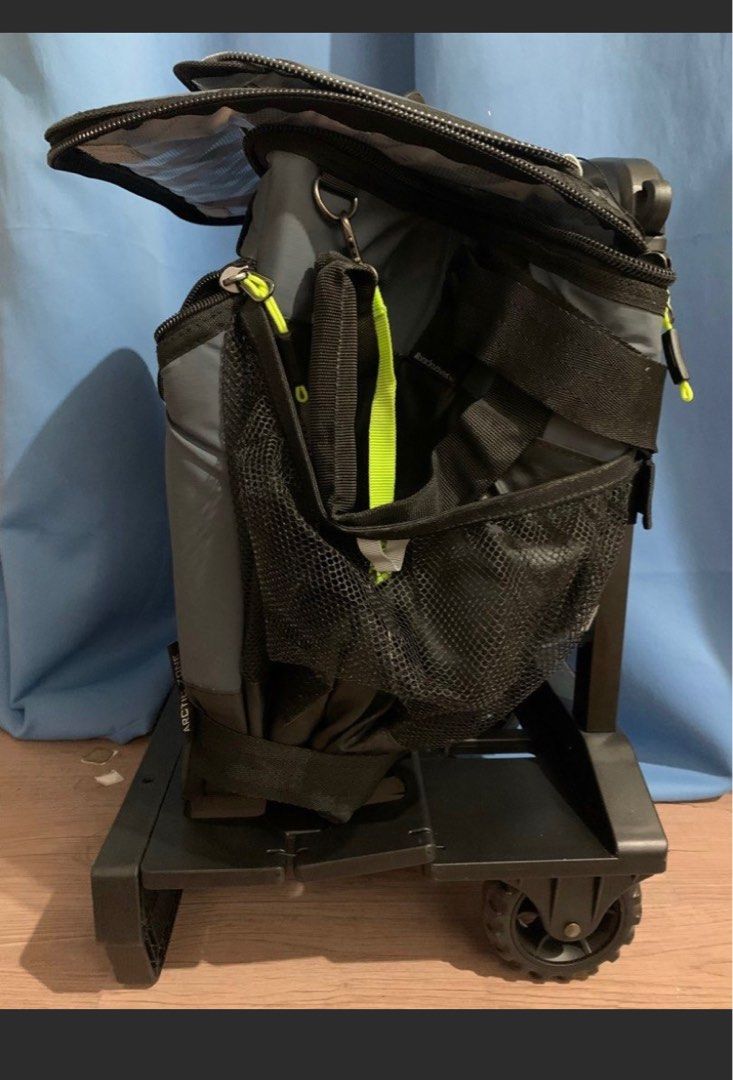 Titan Roller Cooler Bag for sale (Category: Backpacks) located in Makati City. Submitted by abcd2020. (Listing ID 1365822897, Image 2). Description: Makati/Taguig Area Still negotiable ☺️.