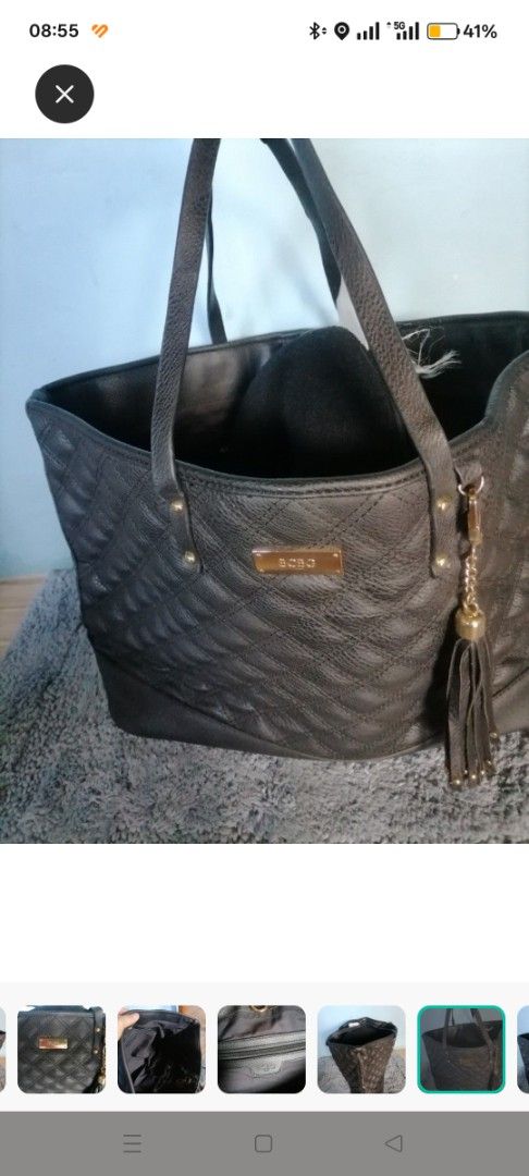 Tote bag (Category: Luxury Bags & Wallets) located in Manila. Submitted by juanalumi (Listing ID 1365653365, Image 2). Description: original no flaws very good condition signed of use spacious tote bag.