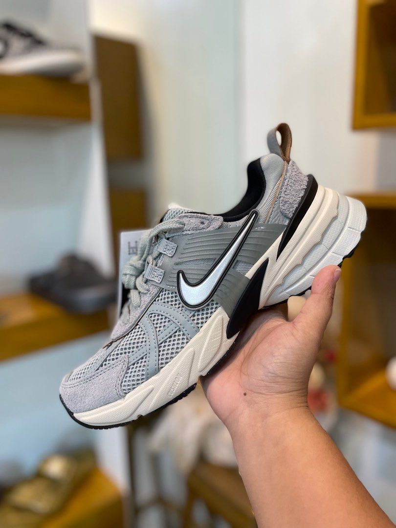 V2k Run Light Pumice (Category: Sneakers) located in Manila. Submitted by daniashopph (Listing ID 1365747309, Image 2). Description: Other sizes 23.5/24/24.5.
