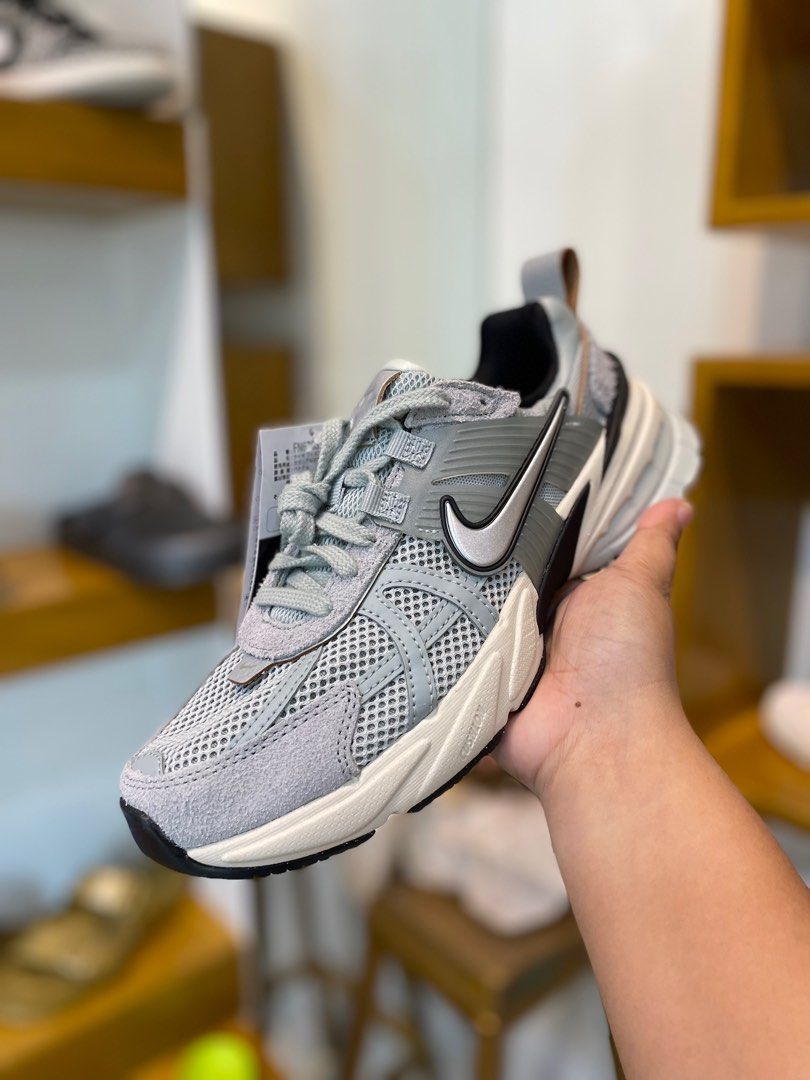 V2k Run Light Pumice (Category: Sneakers) located in Manila. Submitted by daniashopph (Listing ID 1365747309, Image 1). Description: Other sizes 23.5/24/24.5.