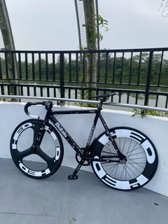 (Category: ) located in . Submitted by chatchatchaplang_fixie (Listing ID 1365804712, Image 1). Description: .
