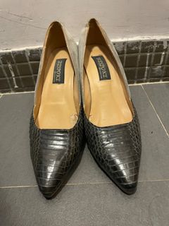 （分類：）位於 。 由 soykattt 提交（商品編號 1365959191，圖片 1）。簡介： 。