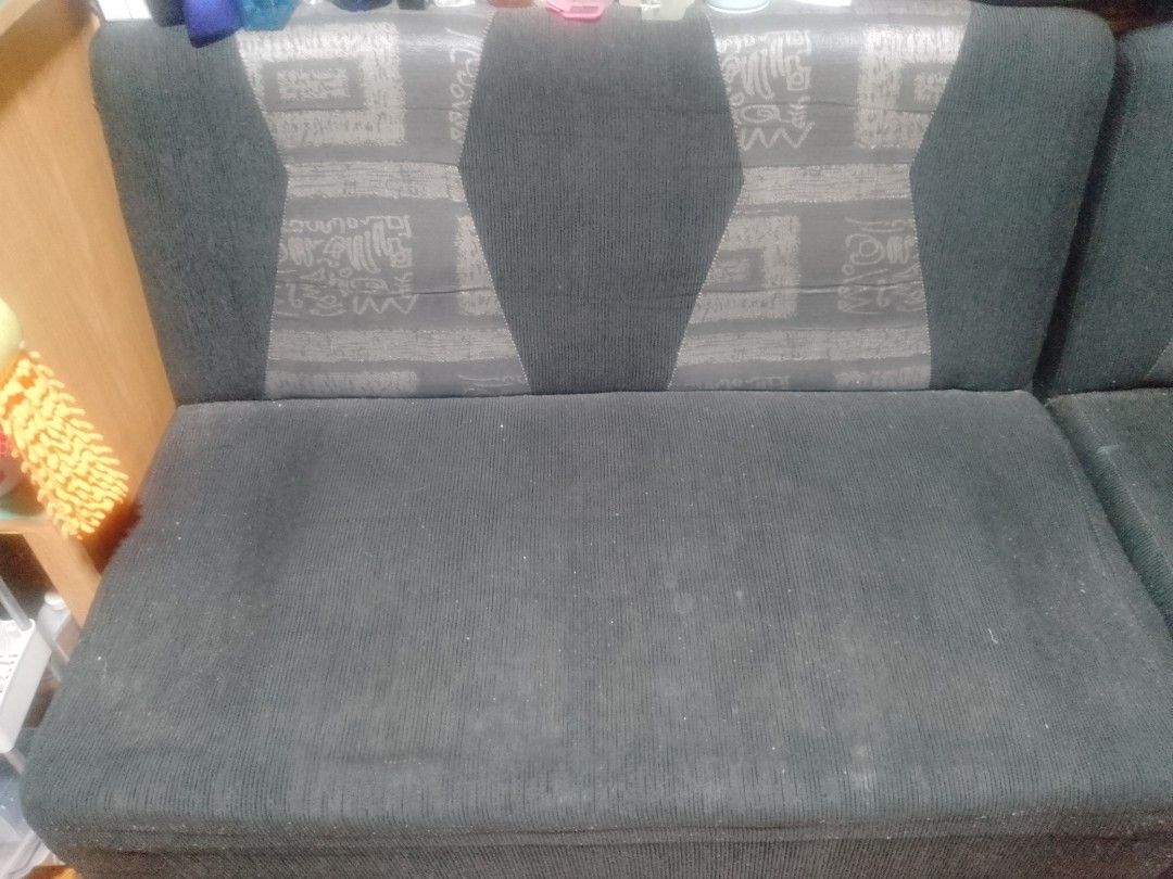 3 Seater Sofa Set (Category: Sofas) located in Marikina City. Submitted by whimpsypink (Listing ID 1115267004, Image 1). Description: In good condition well used showing some kind of usage na po shipping fee at buyer cost thru lalamove etc...