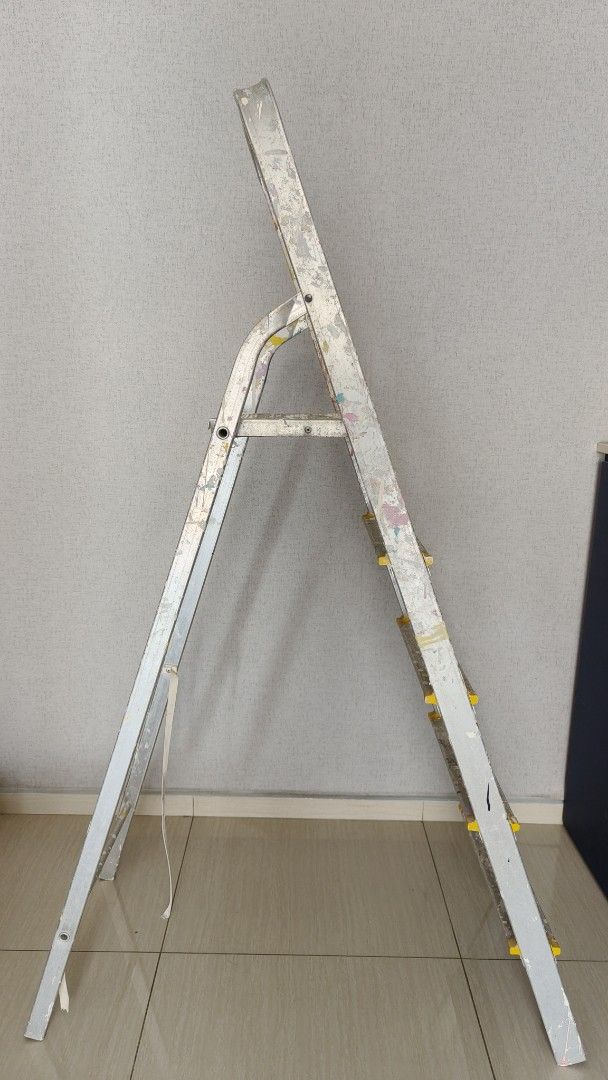 5 step foldable ladder64885397166721111