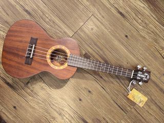 （分類：）位於 。 由 fun_music_center 提交（商品編號 1365951604，圖片 1）。簡介： 。