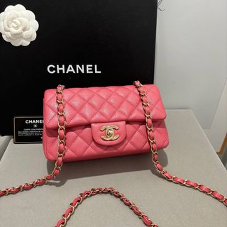 (Category: ) located in . Submitted by millen.outlet (Listing ID 1365968302, Image 1). Description: .