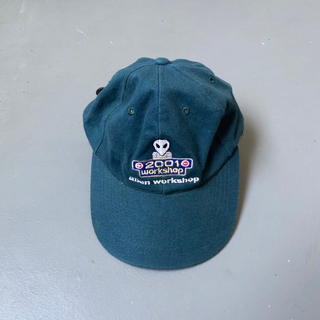 Alien workshop cap (Category: Caps & Hats) located in Singapore. Submitted by garbloots (Listing ID 1365906428, Image 1). Description: Vintage Alien Workshop cap Adjustable strap.