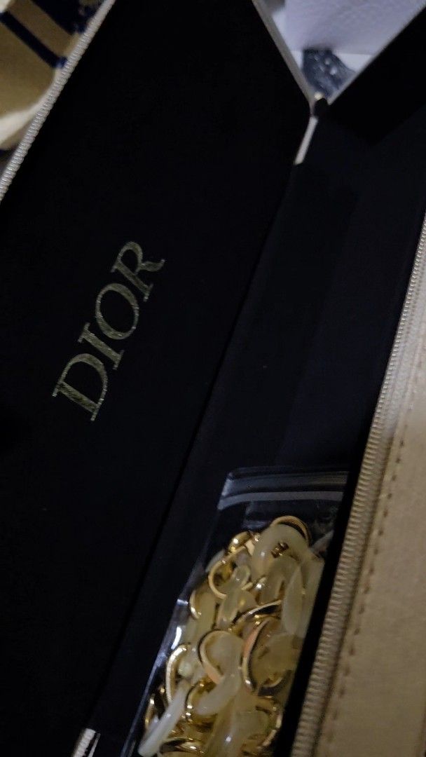 Auth Dior Pouch Sling Bag Parfum GWP (Category: Purses & Pouches) located in Cebu City. Submitted by misshaada (Listing ID 1365961815, Image 2). Description: Auth Dior Parfum Pouch Bag GWP from Dior.