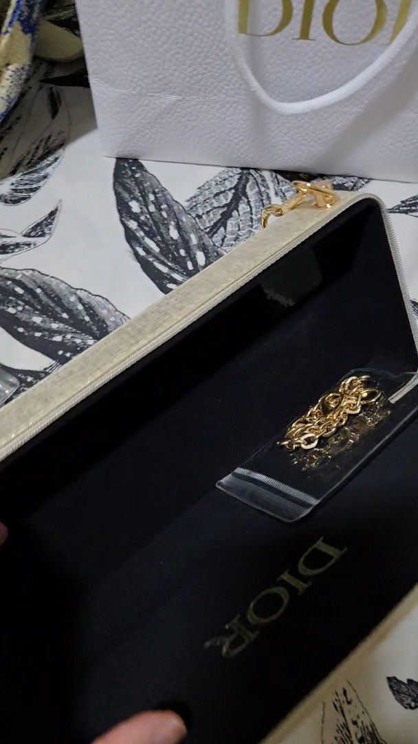 Auth Dior Pouch Sling Bag Parfum GWP (Category: Purses & Pouches) located in Cebu City. Submitted by misshaada (Listing ID 1365961815, Image 3). Description: Auth Dior Parfum Pouch Bag GWP from Dior.