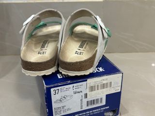 Birkenstock arizona split