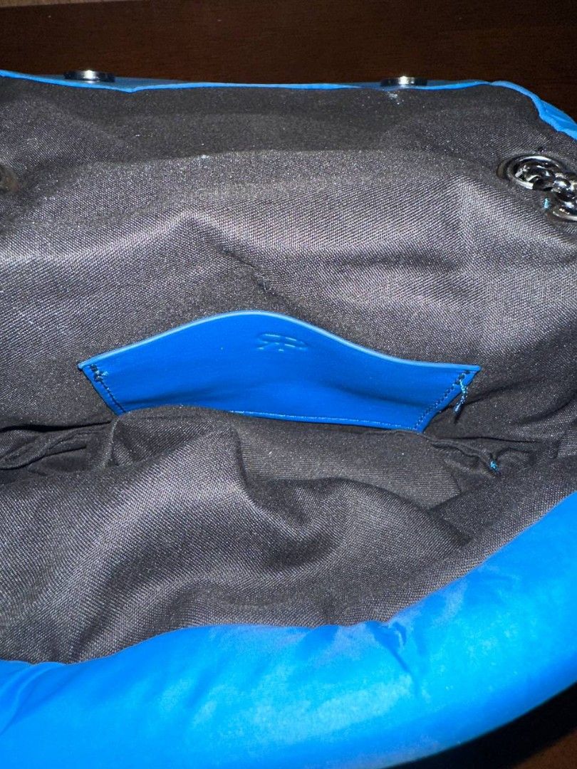 Blue mini shoulder bag [Parfois] original (Category: Shoulder Bags) located in Makati City. Submitted by dontforgetmenot (Listing ID 1365932483, Image 3). Description: 💙 preloved mini kili bag 💙 puffy bag which is super cute 💙 minor stains as shown but not noticable 💙 pm for more details.