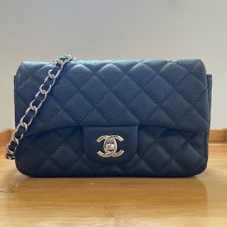 (Category: ) located in . Submitted by mjlenihcpreloved (Listing ID 1323392950, Image 1). Description: .