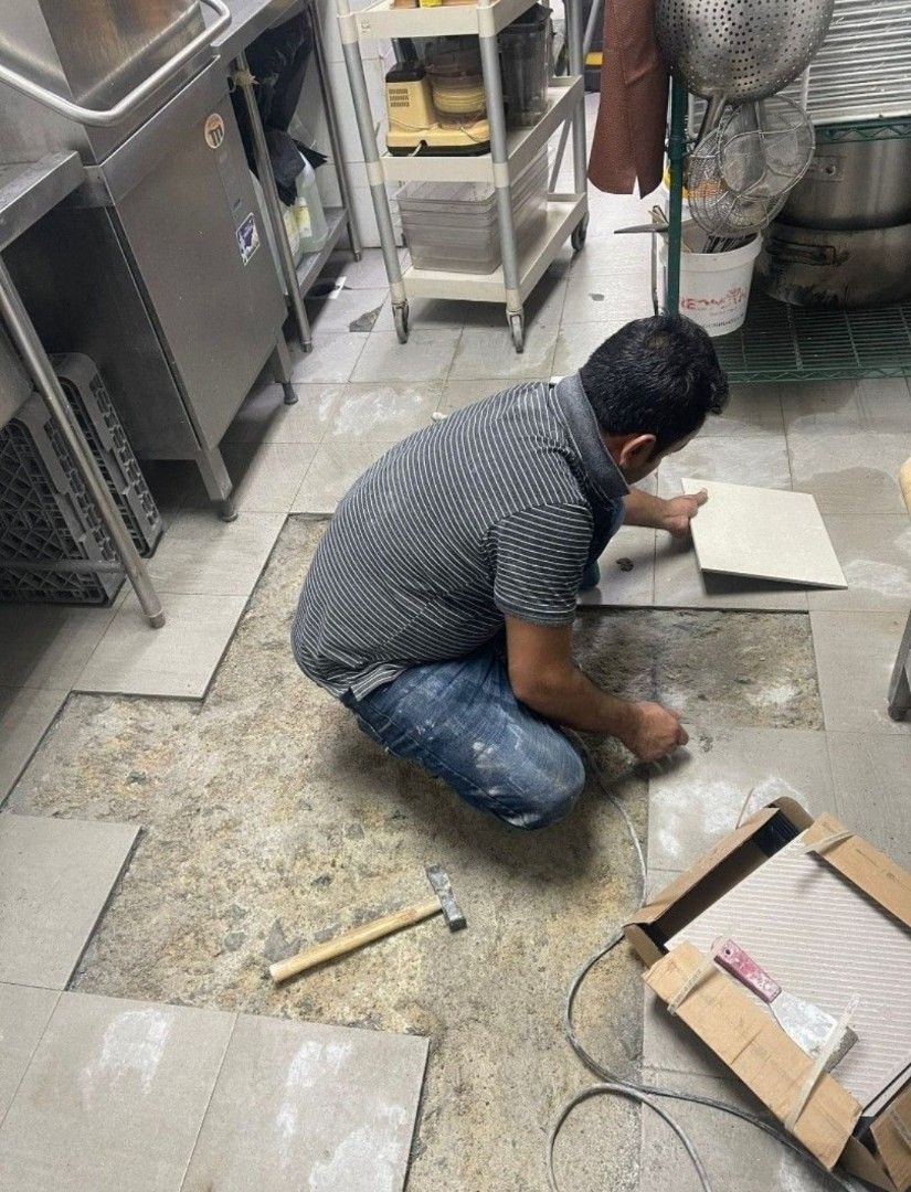 Direct contractor/Hacking / Tiling/Wall Plastering Services / Reno /Renovation works / Contractor /Condo/Landed/HDB/BTO/Flooring / Toilet / Kitchen / Full Whole house renovation62863093762307113