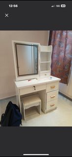 (Category: ) located in . Submitted by shopwithmeeee_ (Listing ID 1365997768, Image 1). Description: .
