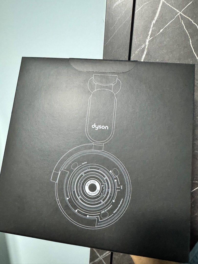 Dyson ontrac (Category: Headphones & Headsets) located in Singapore. Submitted by youure (Listing ID 1365953831, Image 2). Description: Brand new sealed.