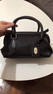 （分類：）位於 。 由 rochdra 提交（商品編號 1365911515，圖片 1）。簡介： 。
