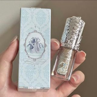 Flower Knows Liquid Eyeshadow Diamond Star