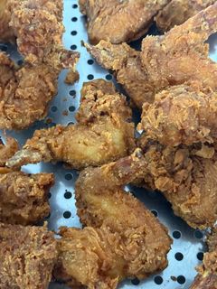 (Category: ) located in . Submitted by 190savoury (Listing ID 1365849386, Image 1). Description: .