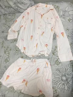 （分類：）位於 。 由 summmm.c 提交（商品編號 1365912510，圖片 1）。簡介： 。
