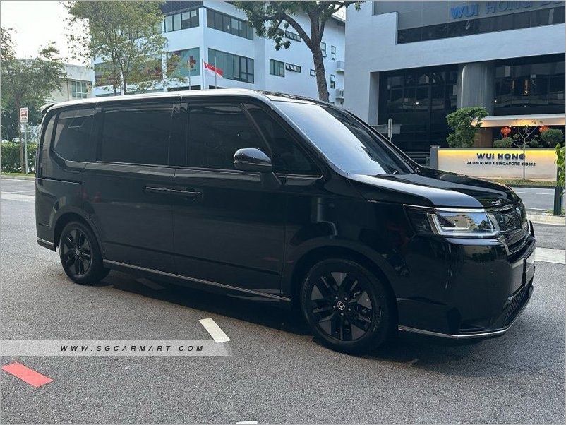 HONDA STEPWAGON SPADA CHEAPEST RENTAL LONG TERM! SHORT TERM ARE WELCOME!62872684703747111
