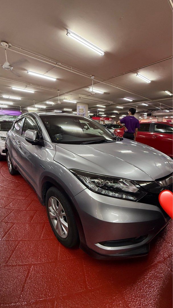 Honda Vezel Hybrid 1.5 X [2016 FL] (A) (Category: Used Cars) located in Singapore. Submitted by jordanwithsomecars (Listing ID 1365898632, Image 1). Description: Honda Vezel Hybrid 1.5X 27 Months left 1 Owner Unit Showroom Condition PM ME FOR MORE DETAILS JORDAN 9️⃣8276342 🥃🥃🧋🧋.