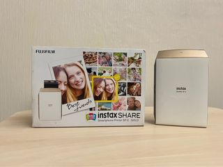 （分類：）位於 。 由 whoeveriam 提交（商品編號 1365935936，圖片 1）。簡介： 。